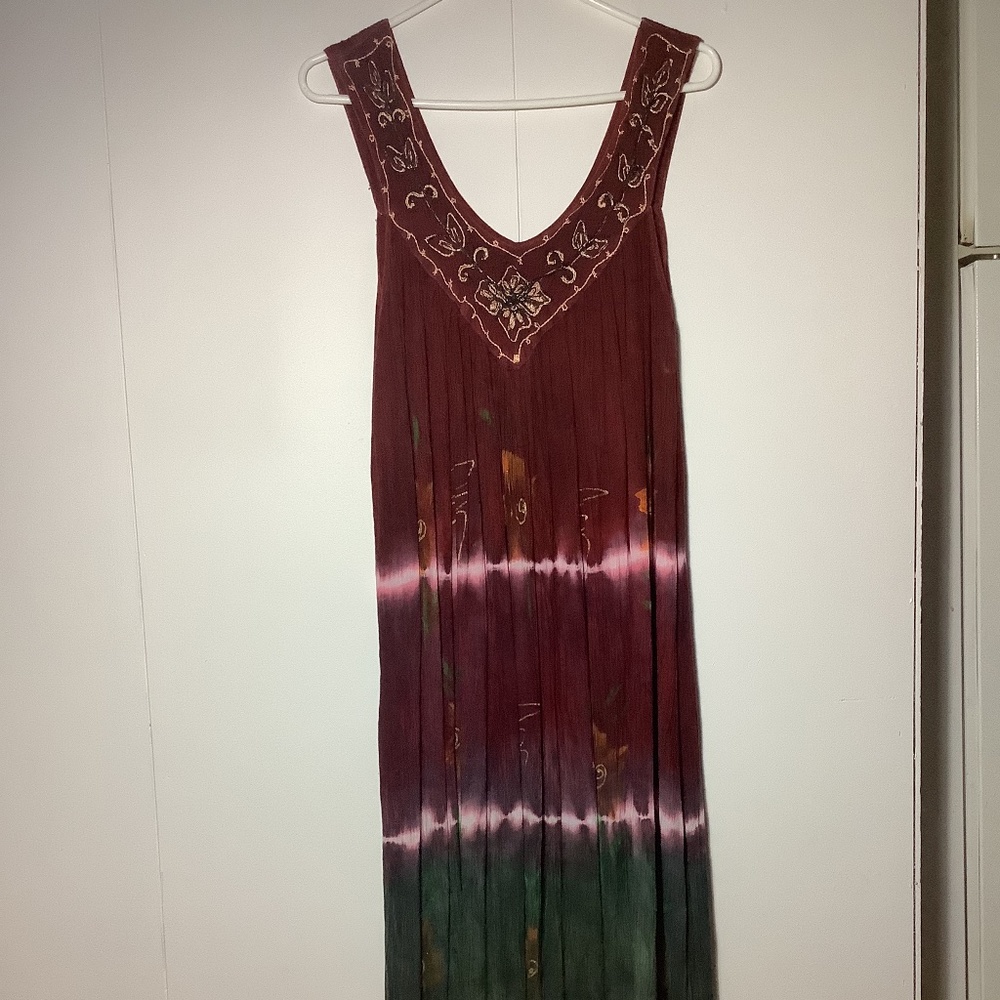 Embroidered sundress. Lg. NWOT